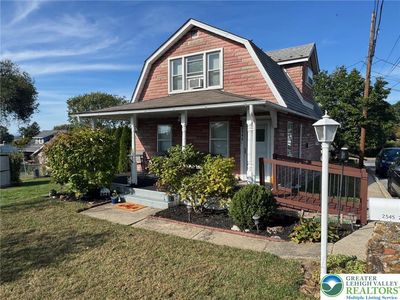 2545 27th St SW, Allentown, PA, 18103