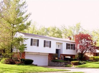 323 Lycoming St, Loveland, OH 45140