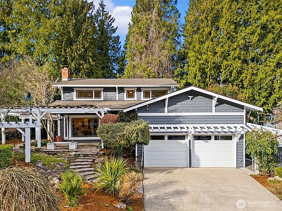 2nd image of 17226 SE 40th Place