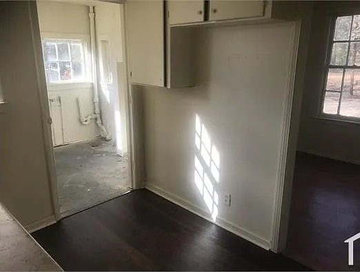 3 bed, 1091 sqft, $1,000 — Photo 4