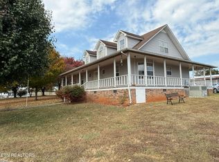 714 Seed Tick Rd, Philadelphia, TN 37846