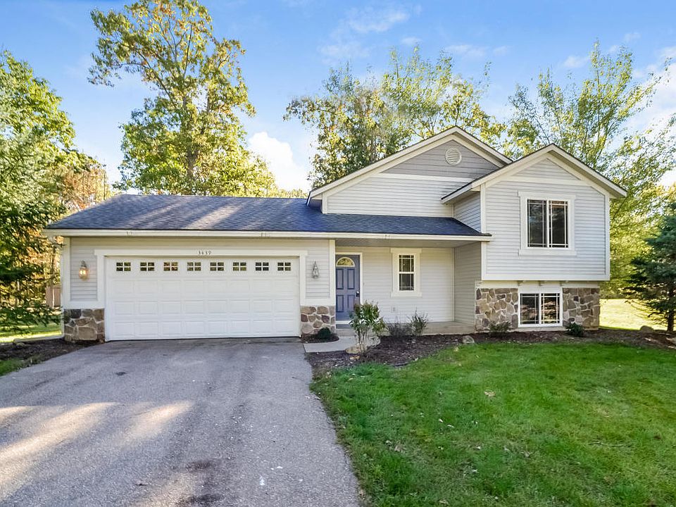 1st image of 3439 Autumn Wood Dr