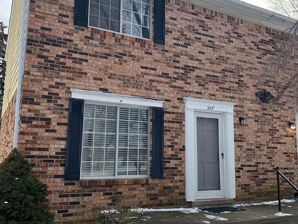 1st image of 207 Olympia Dr