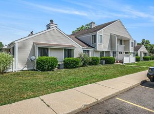 3320 Scots Pine Way APT 8, Portage, MI 49024