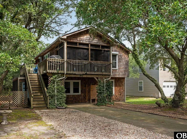 502 Nixonton St, Kill Devil Hills, NC 27948