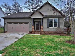 413 Madison Creek Ct, Lyman, SC 29365