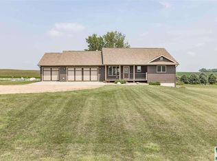 1860 135th St, Larchwood, IA 51241