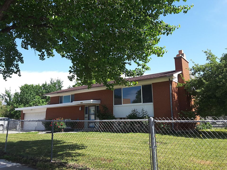 1st image of 298 E Brahma Dr