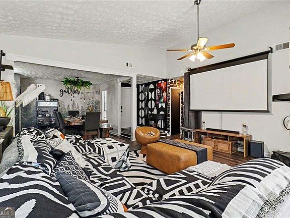 5th image of 8895 Wesley Pl