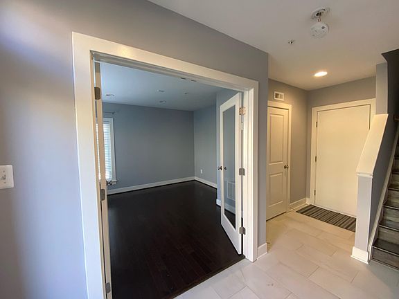 Entrance into office (1st floor)
