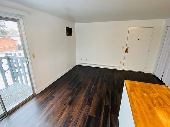 3rd image of 1928 W Mallon Ave APT 6