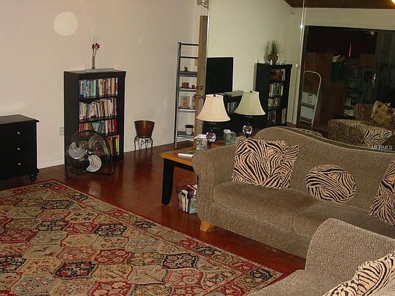 4th image of 1934 Lake Alden Dr #16-C