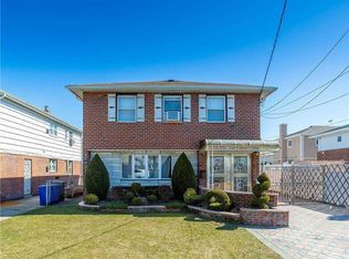 155-47 Lahn Ave, Howard Beach, NY 11414