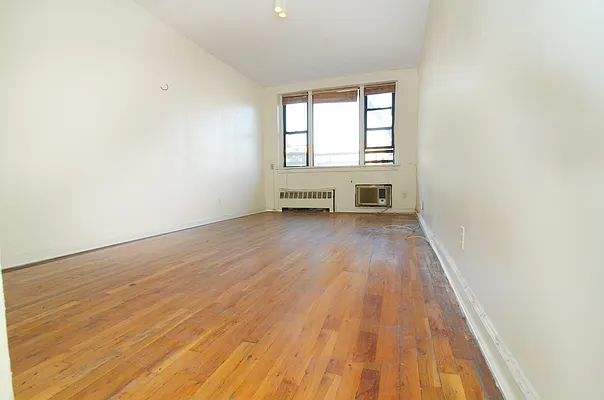 Rented by One Eleven Residential, Inc. | media 14