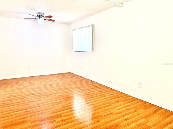 4th image of 3349 Sassafras Ct