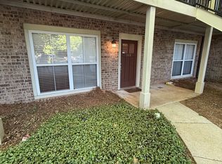 660 Barnett Shoals Rd APT 113, Athens, GA 30606