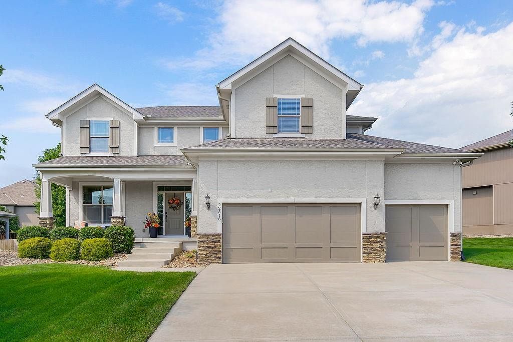 22518 W 60th St, Shawnee, KS 66226 | Zillow