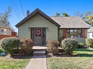 6N178 Riverside Dr, St Charles, IL 60174