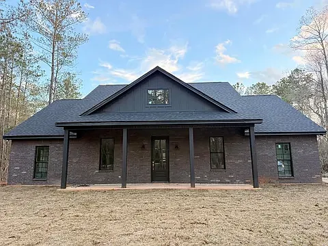 1096 W Union Rd
