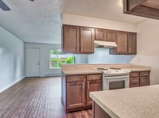 Harrison Square Apartments, Portland, OR 97203