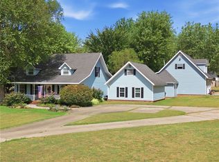 3860 N Gulley Rd, Fayetteville, AR 72703