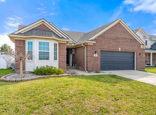 723 Arbor Chase Dr, Dundee, MI 48131