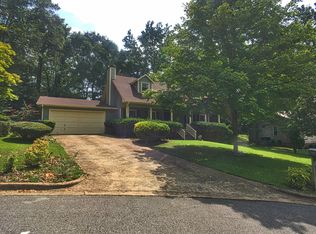 1004 Louise Dr SE, Jacksonville, AL 36265