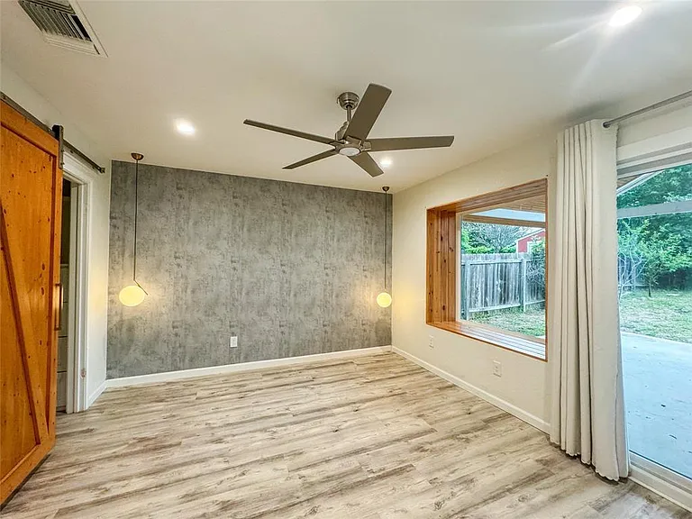 12315 Limerick Ave — Photo 9