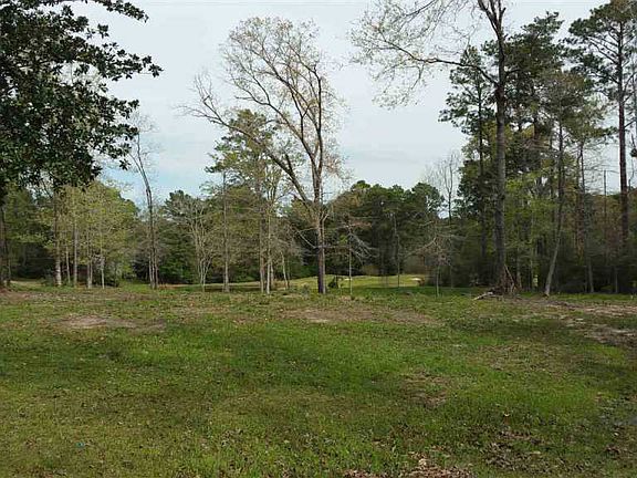 4th image of 131 Watson Ct