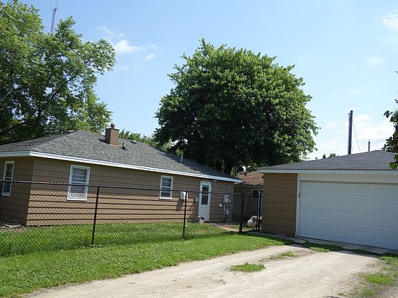 2nd image of 1450 Kinsey Ave