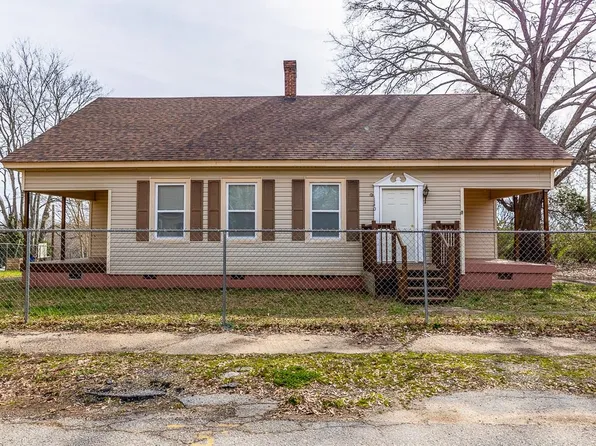 1140 Granite St, Pacolet, SC 29372