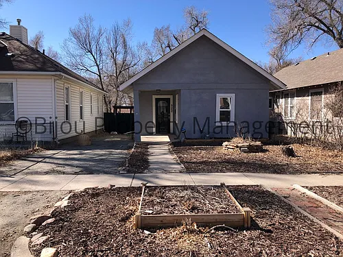 522 N Prospect St Photo 1