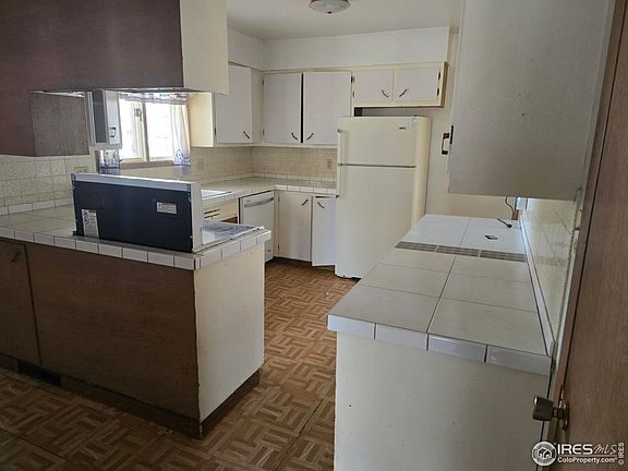 4th image of 1216 Emigh St