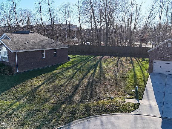 2nd image of 6243 Hudson Creek Dr