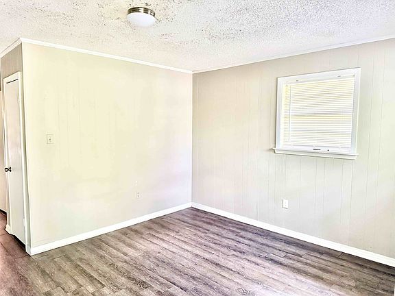 5th image of 2030 Colorado St
