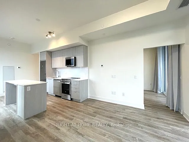 185 Deerfield Rd #404 — Photo 17