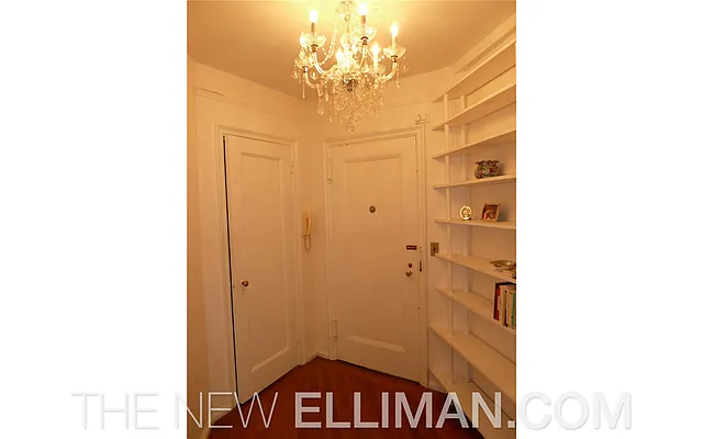 Rented by Douglas Elliman | media 19