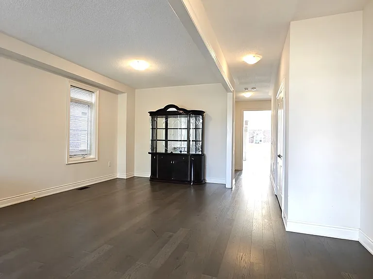 1538 Devine Point — Photo 5