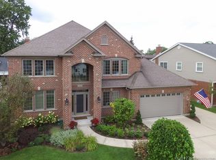 550 S Berkley Ave, Elmhurst, IL