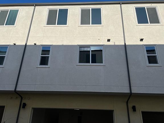 4th image of 5484 Seacliff Pl Unit 47