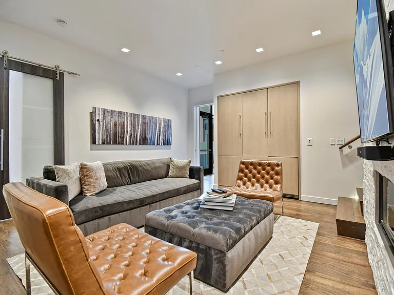 333 Main St #34 — Photo 20