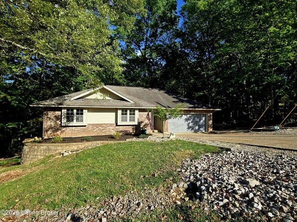 40 Ivy Ct, Brandenburg, KY 40108