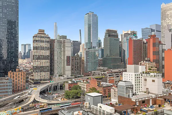 Rented by Compass | media 15