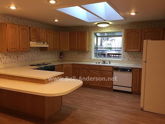 3rd image of 22521 SE 298th St