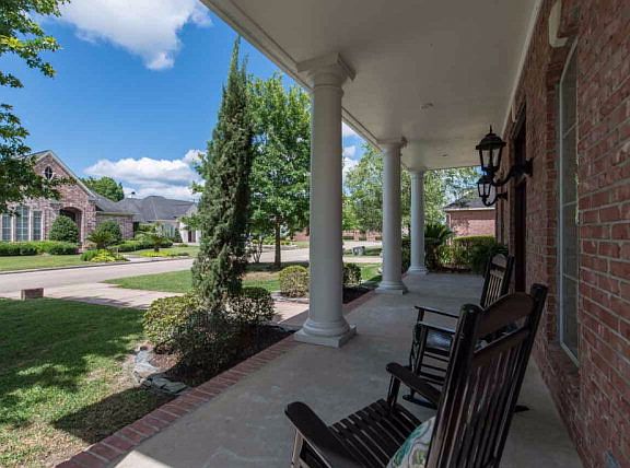 2nd image of 4215 Brownstone Dr
