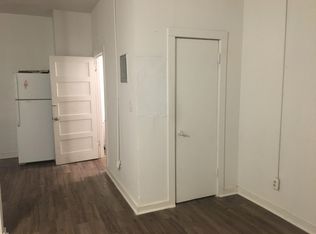 103 E 5th St #B, Seadrift, TX 77983