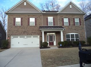 412 Leigh Creek Dr, Simpsonville, SC 29681