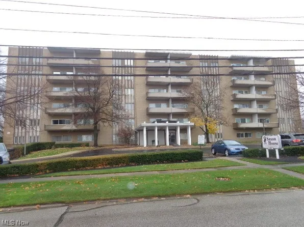 3167 Linden Rd APT 307, Rocky River, OH 44116