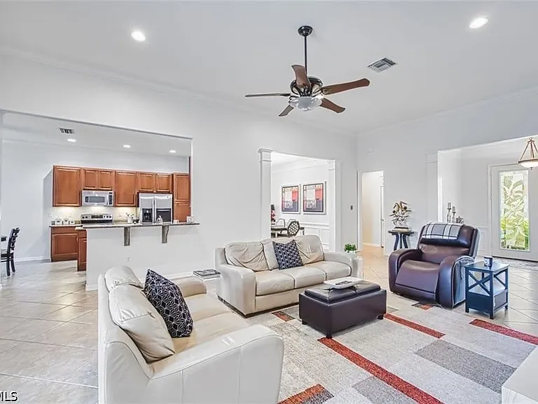 9024 Prosperity Way — Photo 4