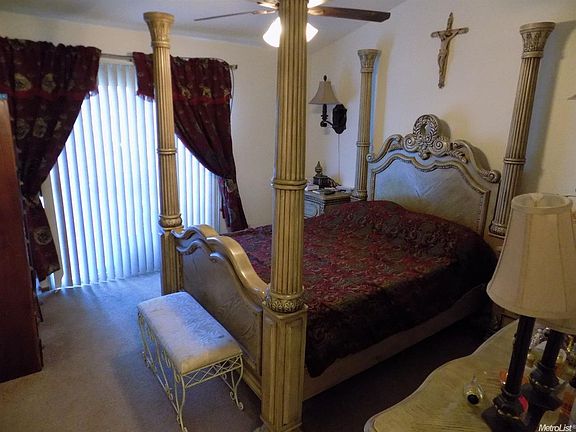 4th image of 8344 Cypress Lake Ct